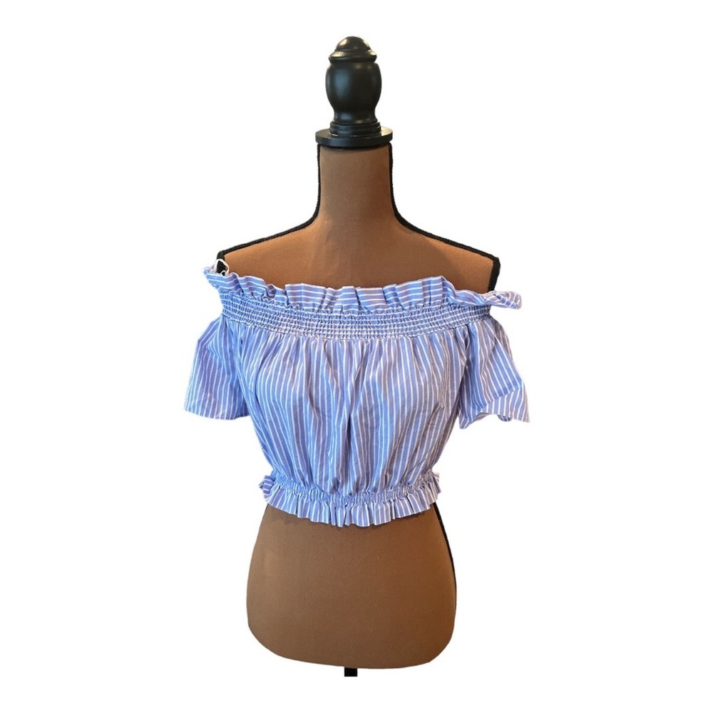 - Zara Off Shoulder Blouse Size Medium